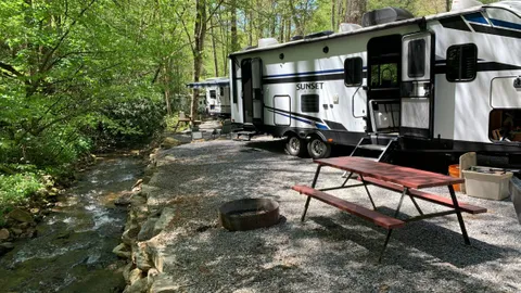 Creekside RV Site 20/30/50 AMP — image 5 of 5