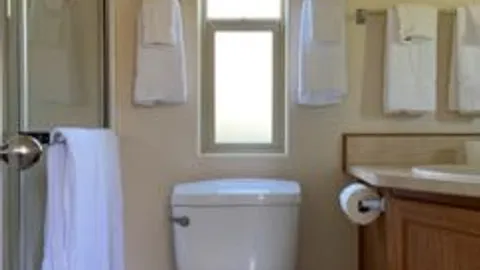 Deluxe Cabin w/ Loft - Riverfront — image 6 of 6