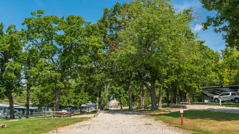 Standard RV Site — image 2 of 5