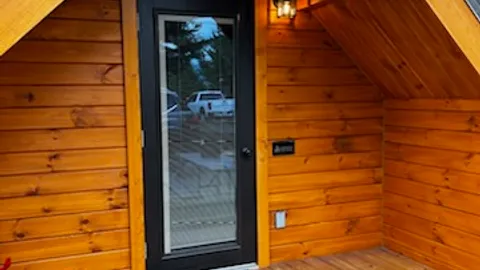Luxury Glamping Pod — image 1 of 5