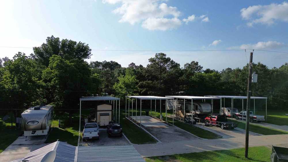 Bentley Ranch RV Park, Alvin, Texas - Photo 3