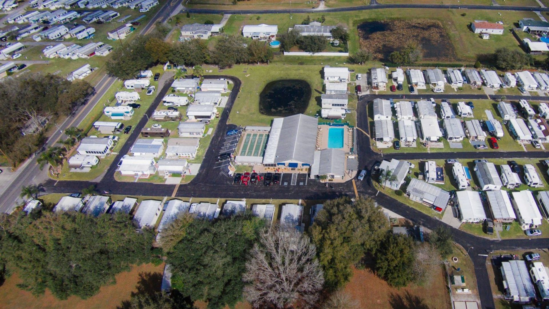 Leisure Days RV Resort - Zephyrhills