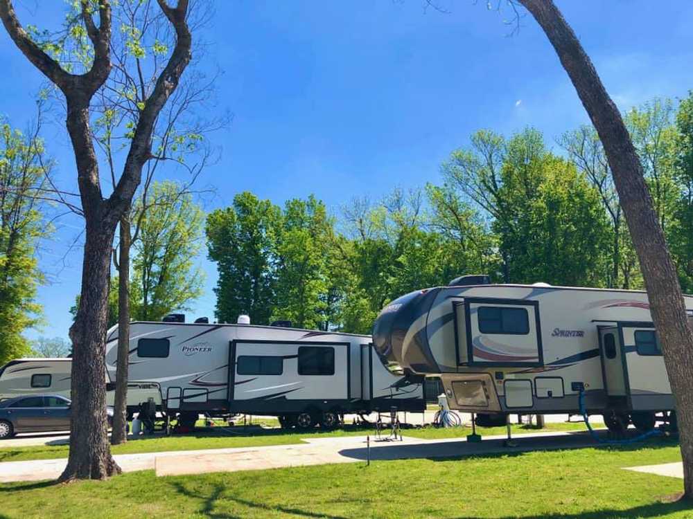 Crooked Creek RV Park - Photo 5