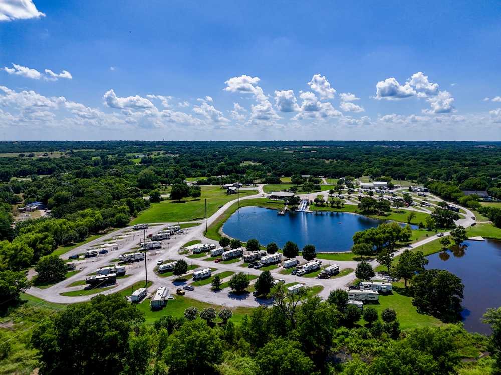 Ardmore Lakes RV Resort, Ardmore, Oklahoma - Photo 4