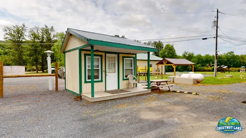 Cabin — image 1 of 5
