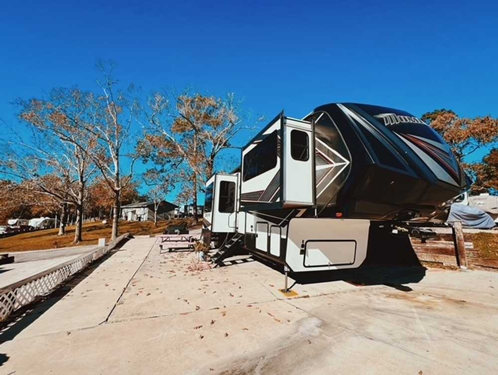 Rio RV Park - Photo 2