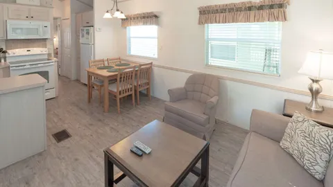 Silver 1 Bedroom Rental (AO) — image 8 of 8