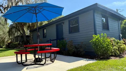 Deluxe Cabin — image 1 of 6