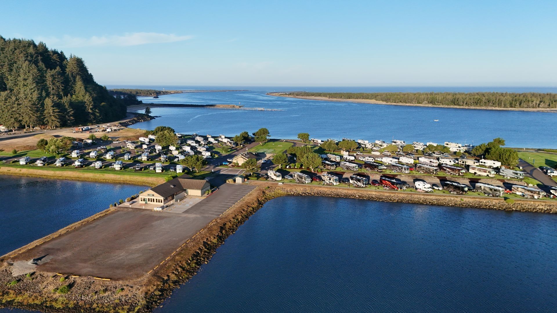 Winchester Bay RV Resort