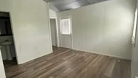 Cabin Site Small — image 4 of 4
