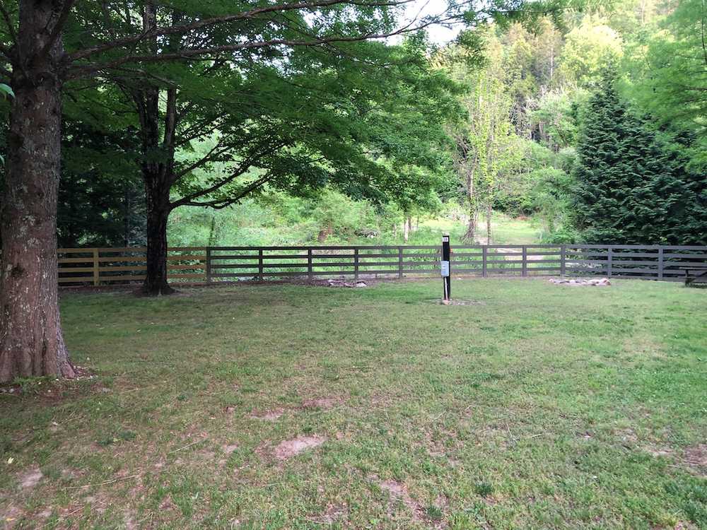 30 Amp Water & Electric RV Grass Sites