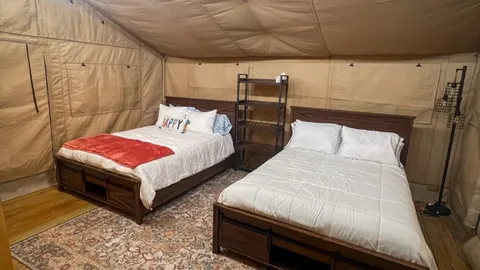 Glamping Tent — image 7 of 7