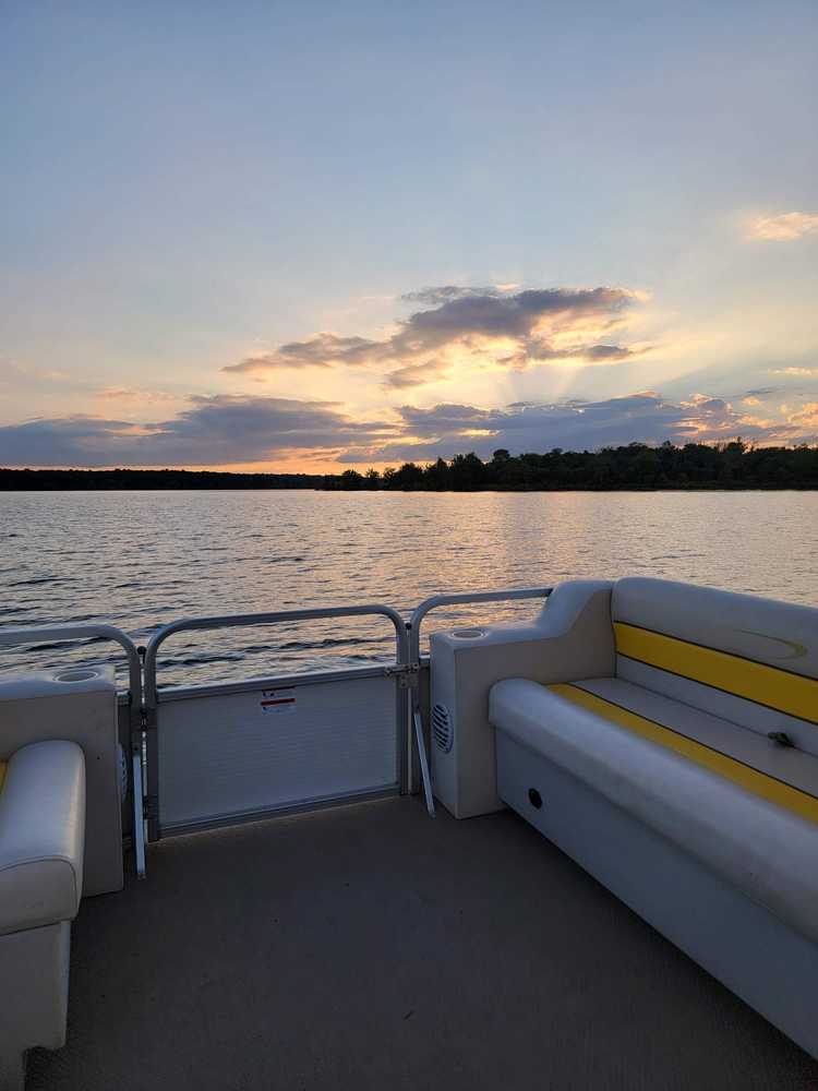 Pomme de Terre Resort Wheatland, Missouri Campspot