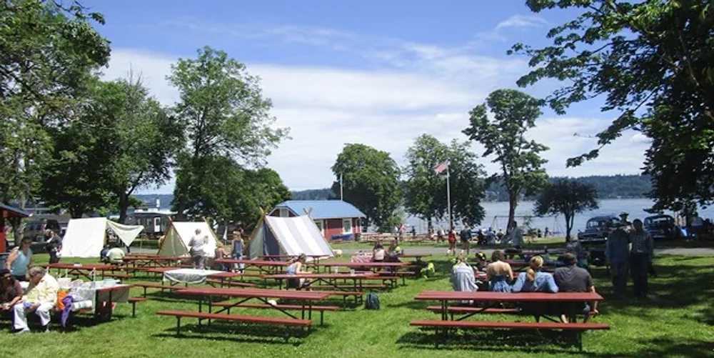 Vasa Park Resort, Bellevue, Washington - Photo 2