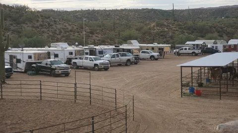 Full Hook-up RV Site (30 AMP plug with 15 AMP breaker) — image 1 of 5