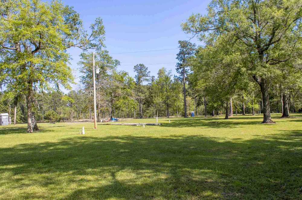 Shellring RV Park - Photo 5