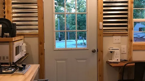 Small Cabin 3 — image 6 of 6