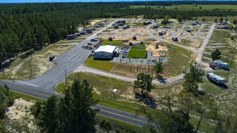Premium Back In RV Site — image 2 of 4