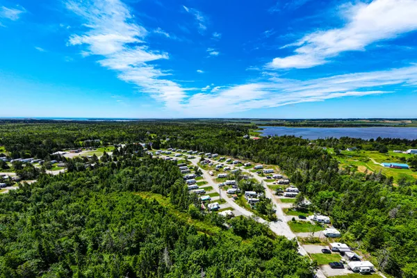 Castle Lake Campground & Wilderness Resort – photo 1