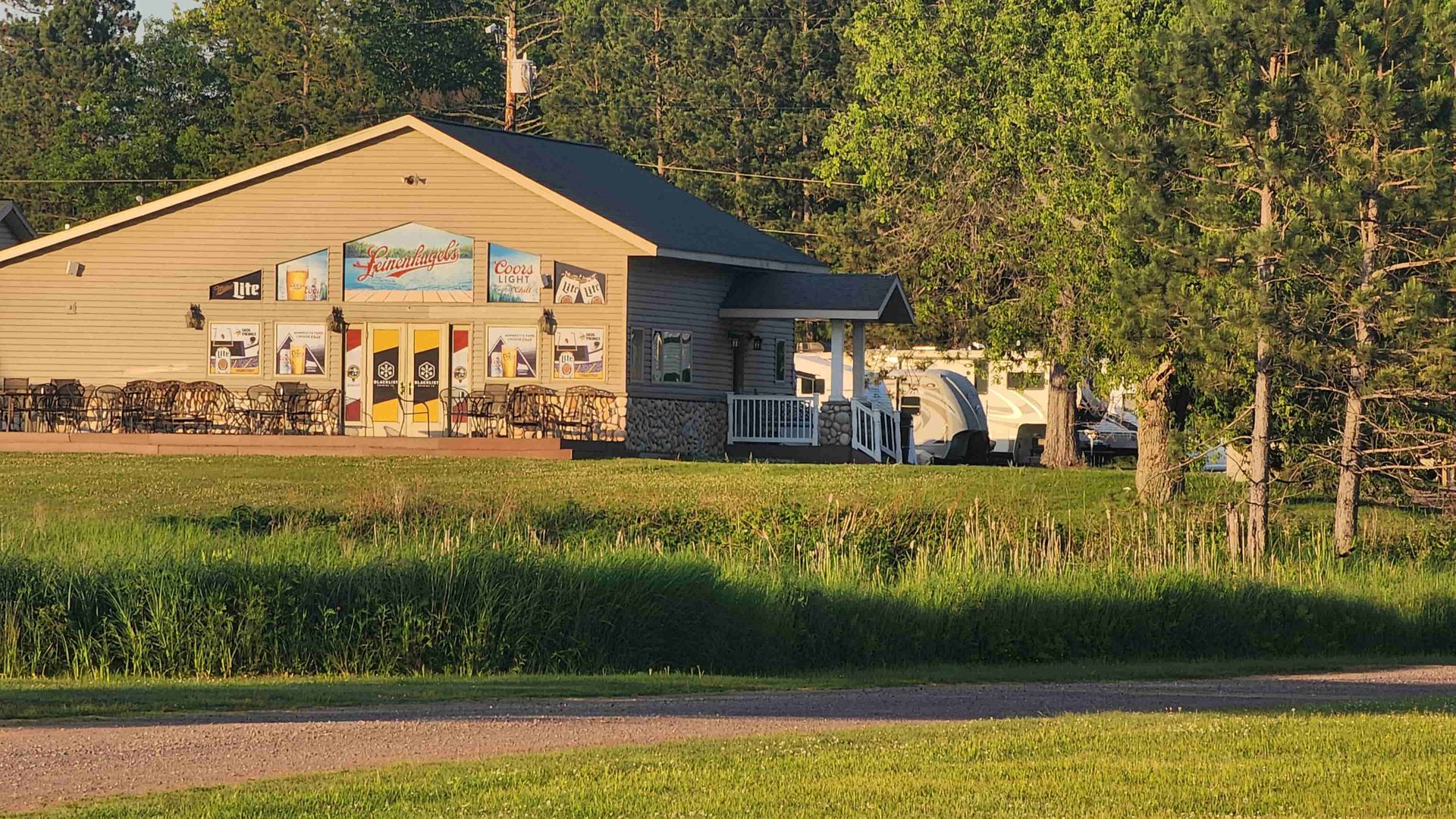 The Lounge on Big Lake Shores - Cloquet