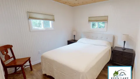 Laurel Cottage — image 2 of 7