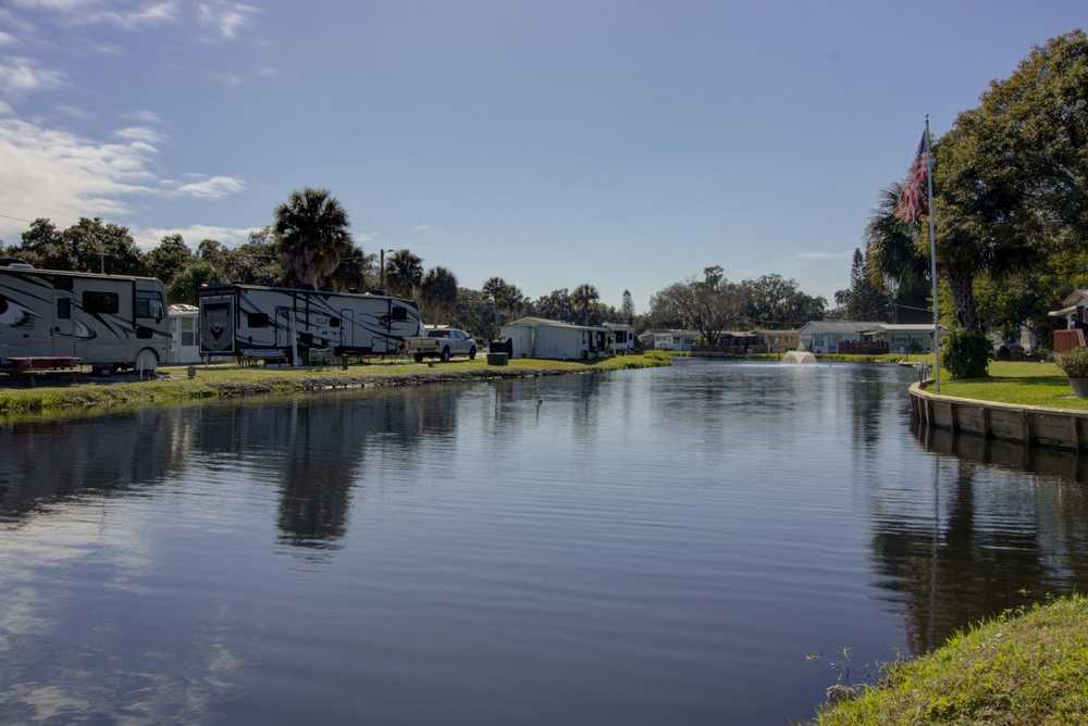 Escape to Sunshine and Serenity: River Oaks RV Resort, Your Florida Oasis