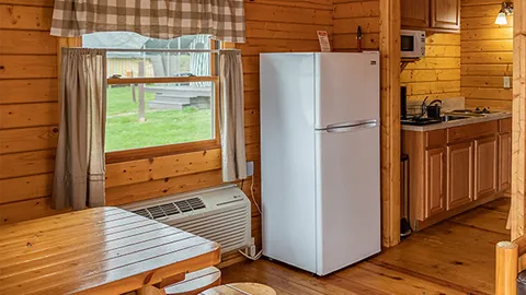 Deluxe Lakeside Lodge — image 2 of 11
