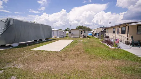 Standard Full Hookup RV Site — image 1 of 3