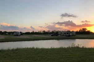 Hardy's Landing RV Park – photo 2