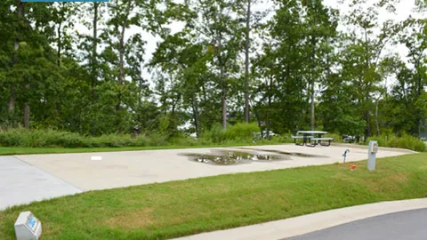 Lakeview Back-In - Concrete — image 2 of 17