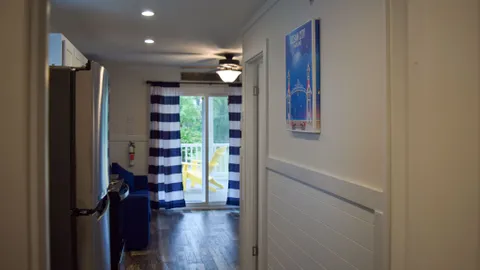 Elite Fireplace Cottage — image 2 of 5