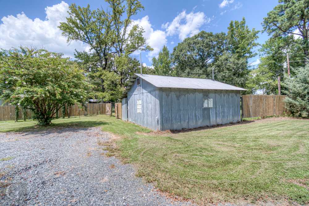 C & J RV Park - Photo 5