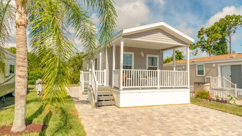 Premium 1 Bedroom Cottage — image 1 of 9