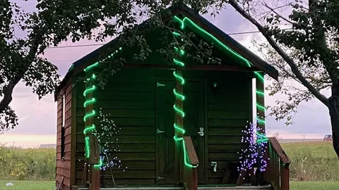 CAMPING CABIN — image 2 of 3