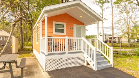 Cabin Rental Studio - Max 4 Guests — image 9 of 9