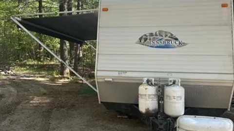 Innsbruck Travel Trailer — image 1 of 12