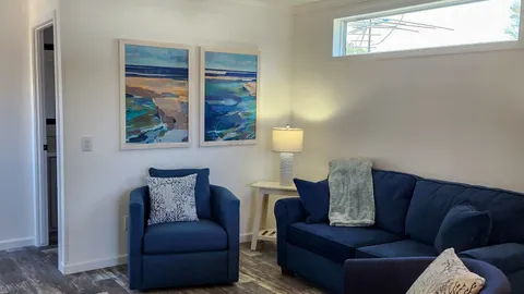 Premium Rental 1 Bedroom w/Porch — image 2 of 7