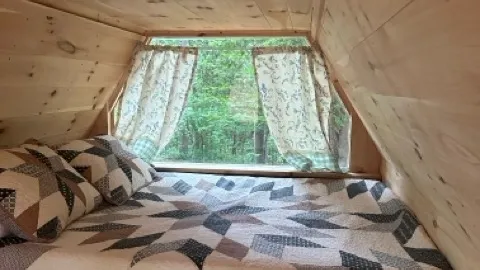 Hexagon Cabin E3 — image 2 of 17