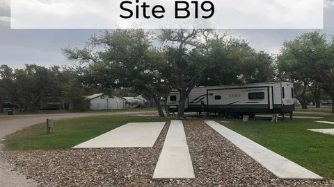 Large Back-in Site — image 2 of 12