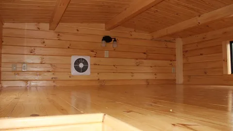 Large Lakeview Cabin(PET FRIENDLY) — image 13 of 13