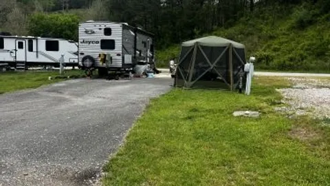LL  30/50amp RV (Pull-thru) — image 1 of 2
