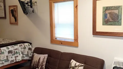 Ozark Mountain Cabin — image 2 of 8