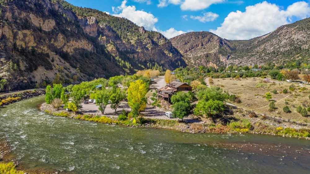 Glenwood Canyon Resort, Glenwood Springs, Colorado - Photo 2