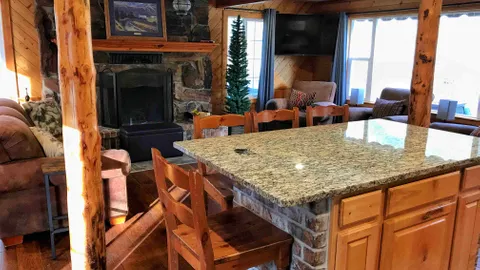 Riverside Cabin #1 — image 2 of 7