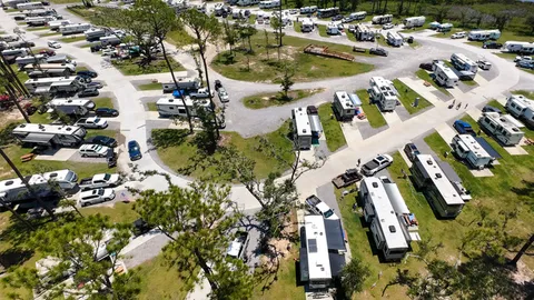 30/50 Amp Premium Pull-Through  RV Site — image 2 of 16