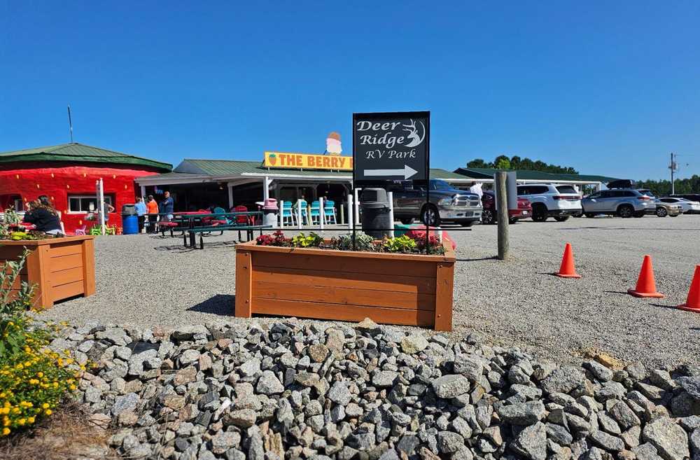 DeerRidge RV Park, Ellerbe, North Carolina - Photo 2