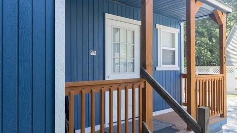 Monthly Cabin — image 5 of 5