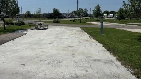 Standard Pull-Through RV Site — image 1 of 1