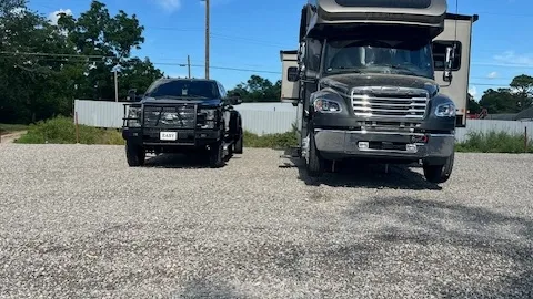 Full Hookup Back-In RV Site (Short Term) — image 2 of 8
