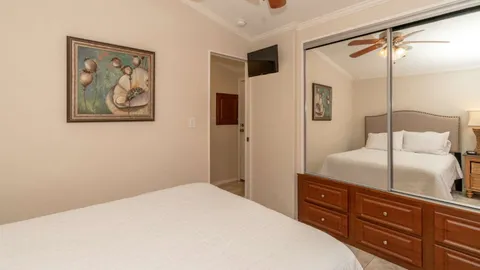 Premium Cottage 1 Bedroom — image 2 of 10